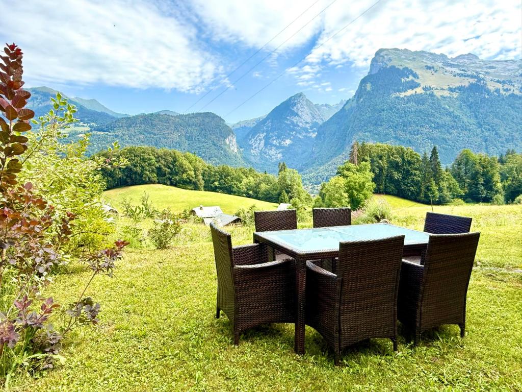 Chalet Heidi House Samoens - 2