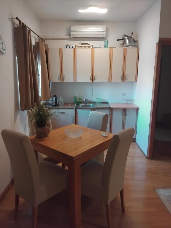 Holy Stone Apartment - 4