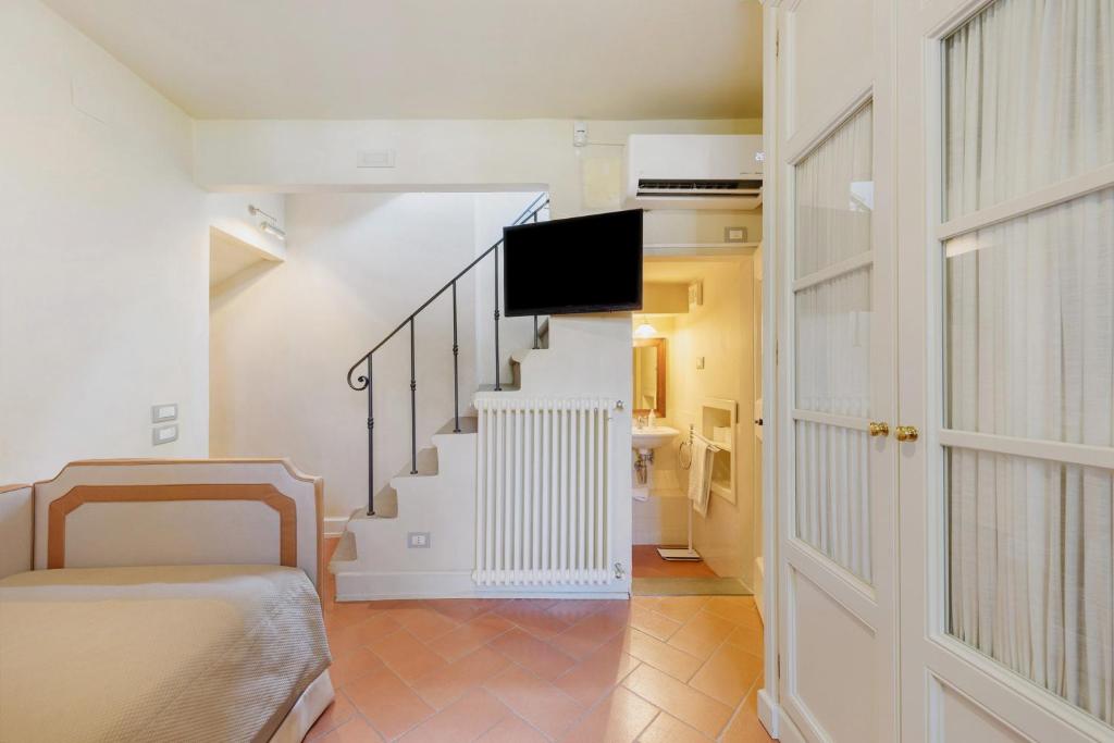 Villa Pian dei Giullari con Piscina - 5