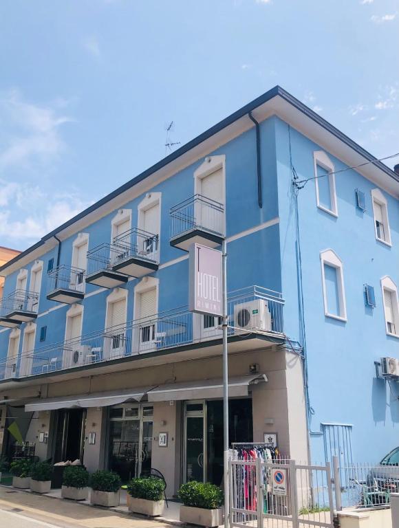 T Hotel- Adults Only, Pet Free Hotel - 1