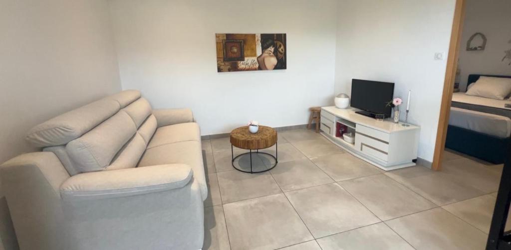 Le jardin Désiris - Logement indépendant avec jardin et parking privé - 3