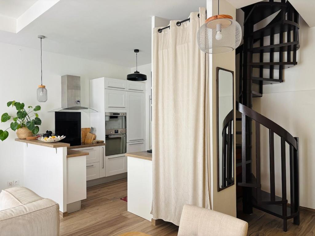 Duplex calme 3 chambres aux Chartrons - 6 couchages - 2