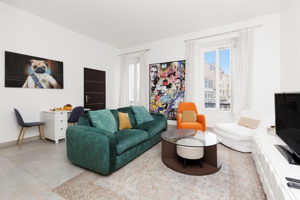 Upstays Spacious 77m T3 Apartment with Terrace - 1
