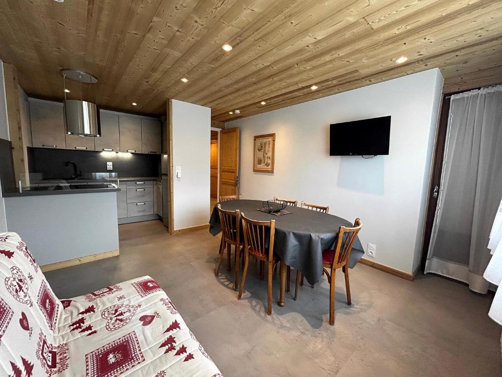GROTTE AUX FEES A - Appartement skis aux pieds - Wifi- Parking - 4