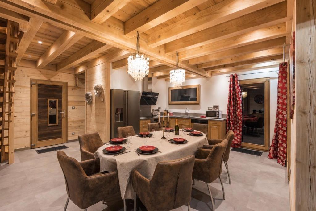 Chalet familial 9 personnes avec sauna privatif et piscine naturelle - Le Domaine des Fleurs Gérardmer - 3