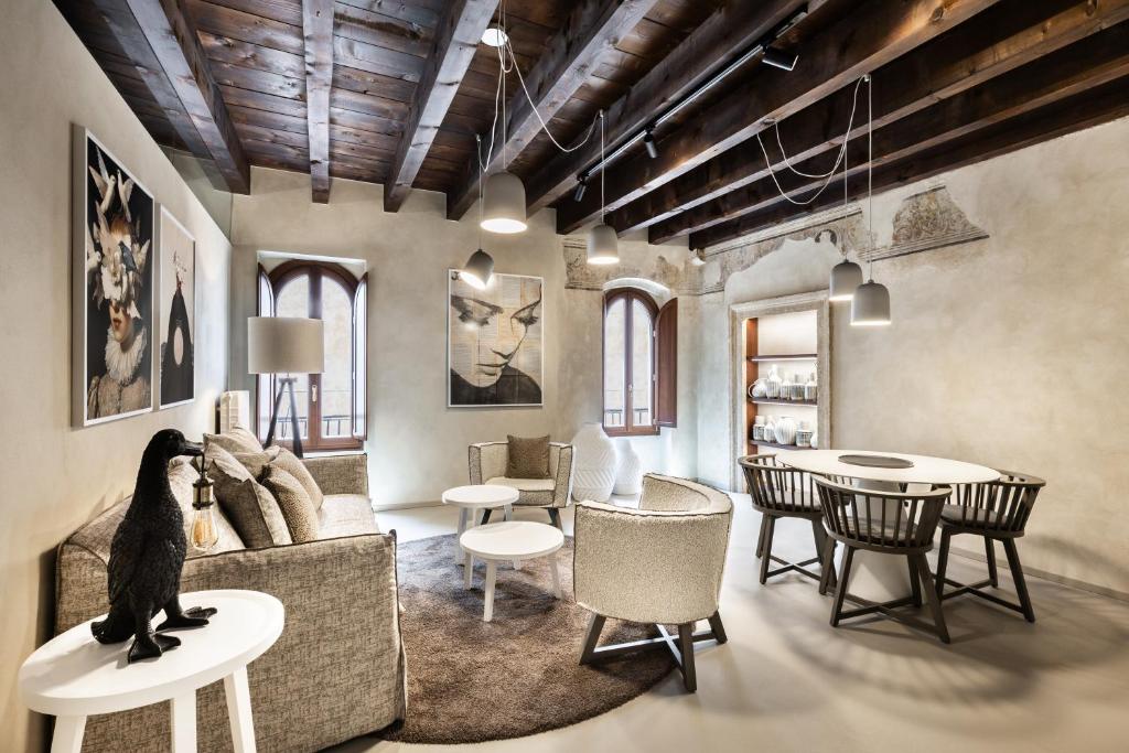 Palazzo Forti Verona Design Apartments - 4