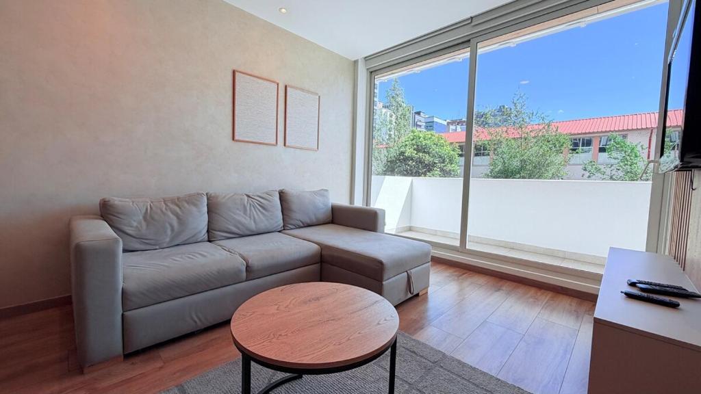 Exclusive Luxury Suite with Pool & Scenic Balcony, wiffi, parking - 3