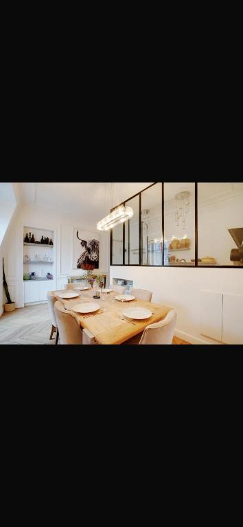 Appartement cosy 4BDR pour 12P Canal Saint Martin - 1