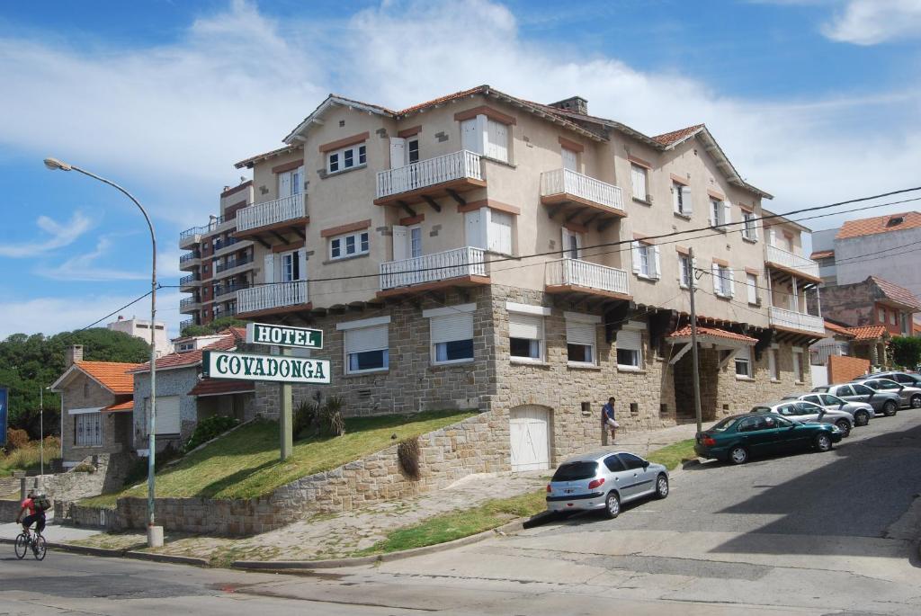 Hotel Covadonga - 1