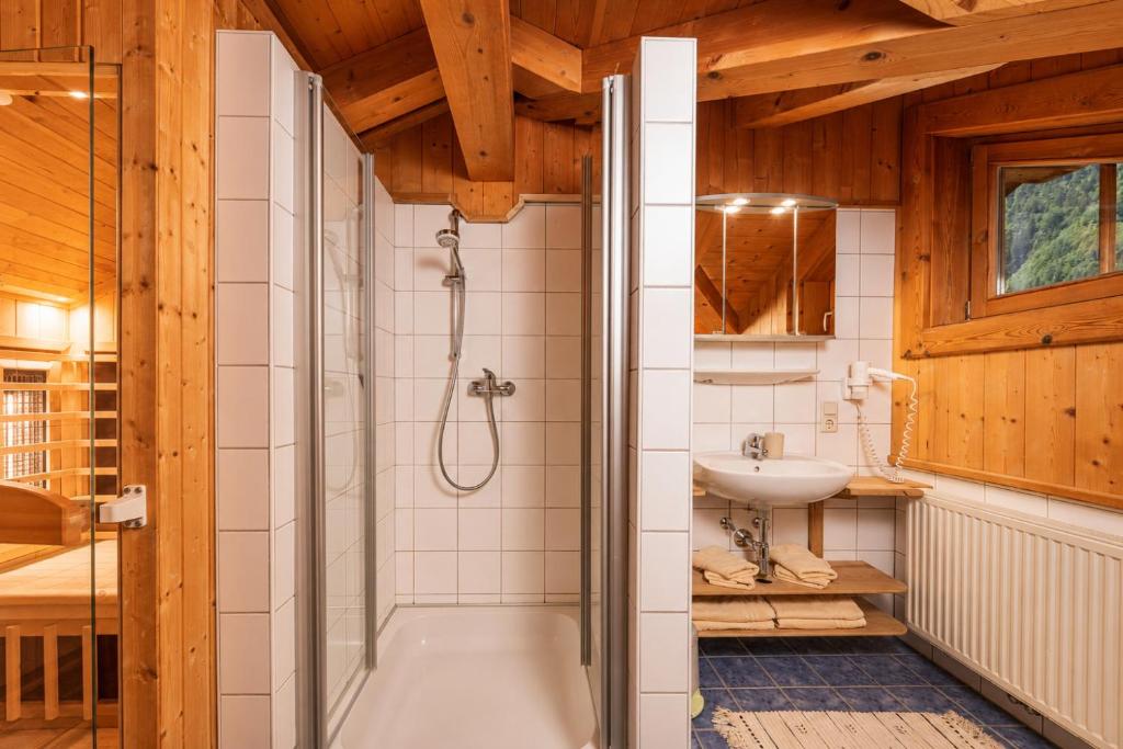 Alpen Chalets - 3