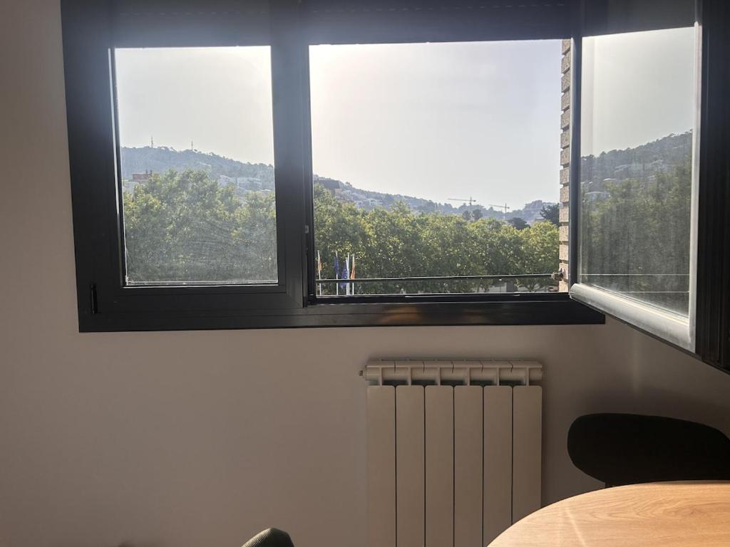 Apartment with Pool and Parking - 4