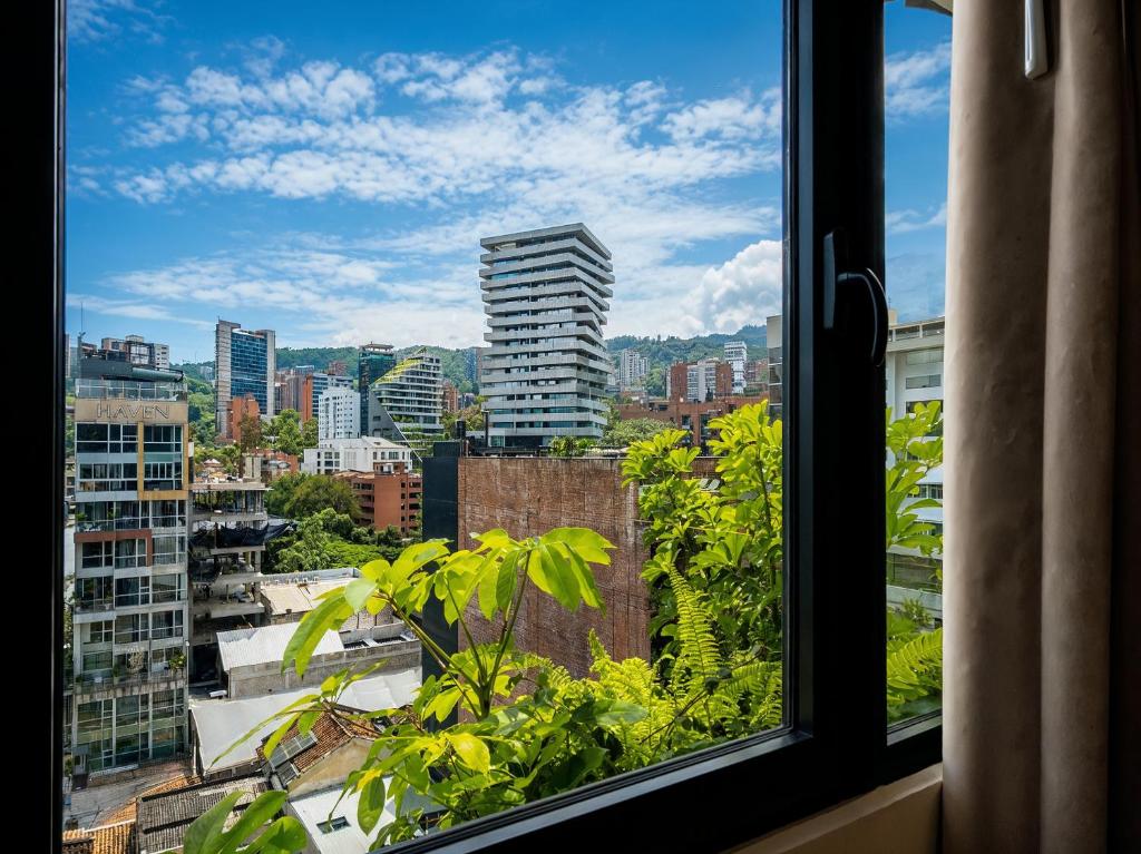 Hunters Hotel Medellin - 2