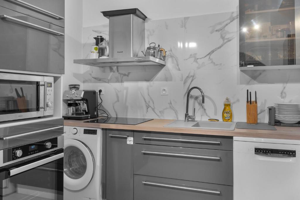Appartement au centre de cannes en face du port - Climatisé - 4