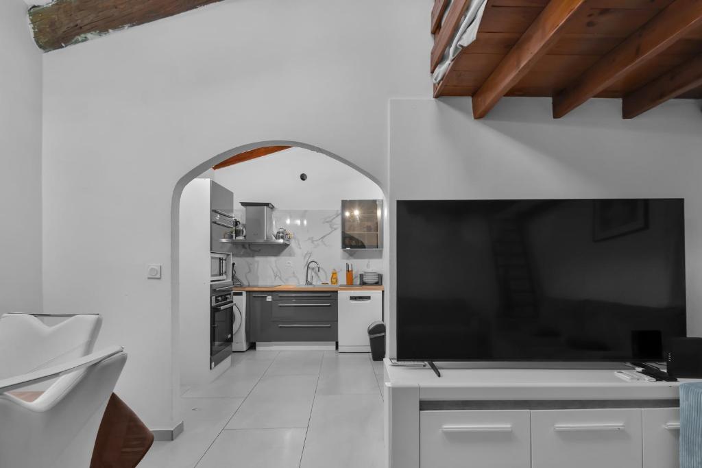 Appartement au centre de cannes en face du port - Climatisé - 3