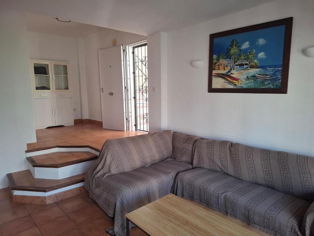 2BR Apartment & Pool & Terrace & Walk to Beach - 4