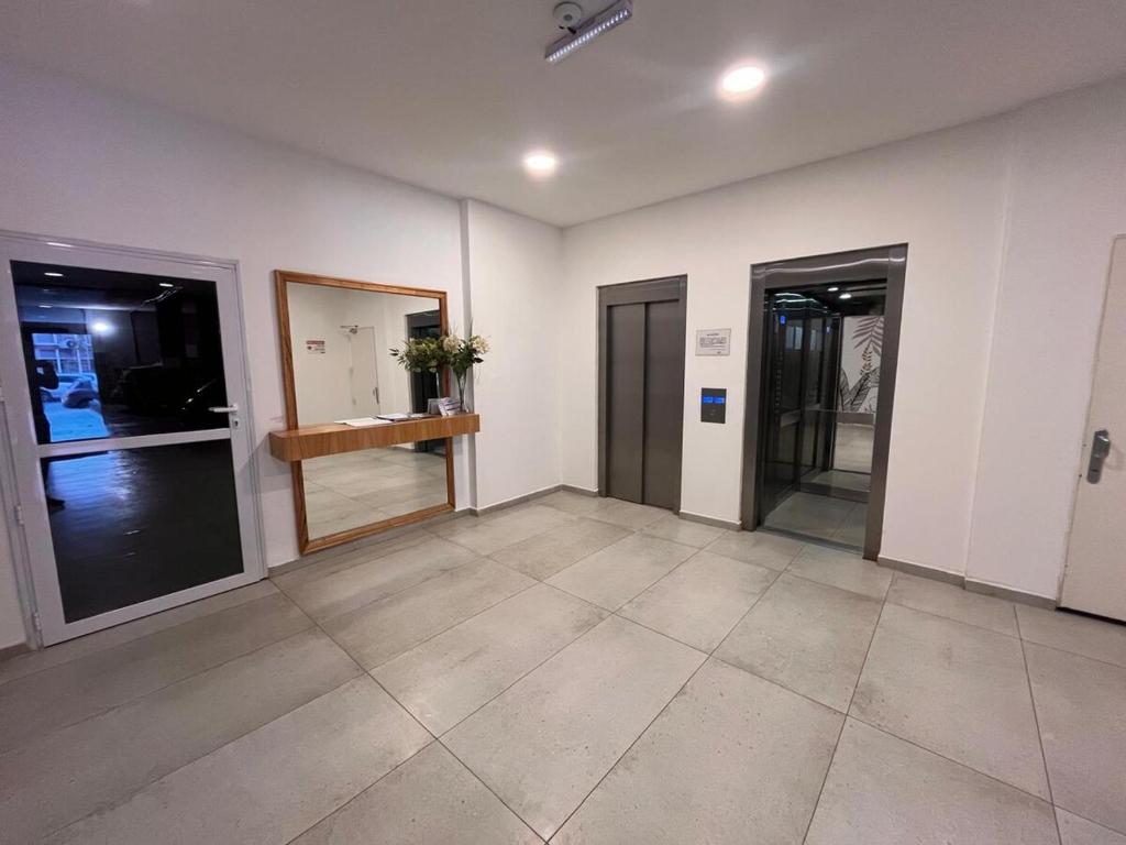 Modern centrally located studio apartment - 3