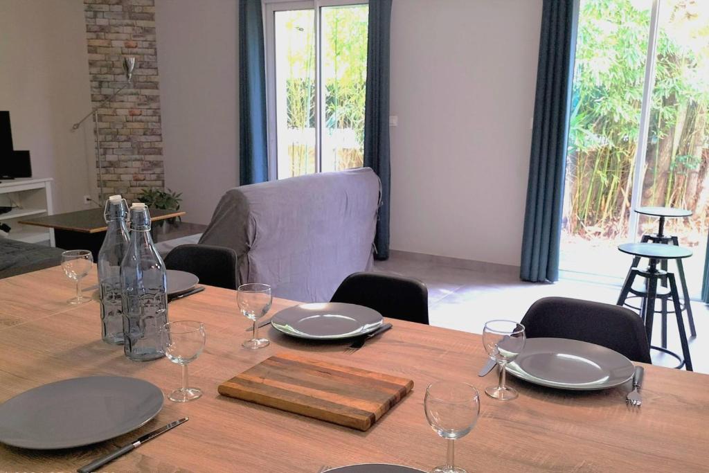 House with Garden and Parking - Close to Beaches - 4