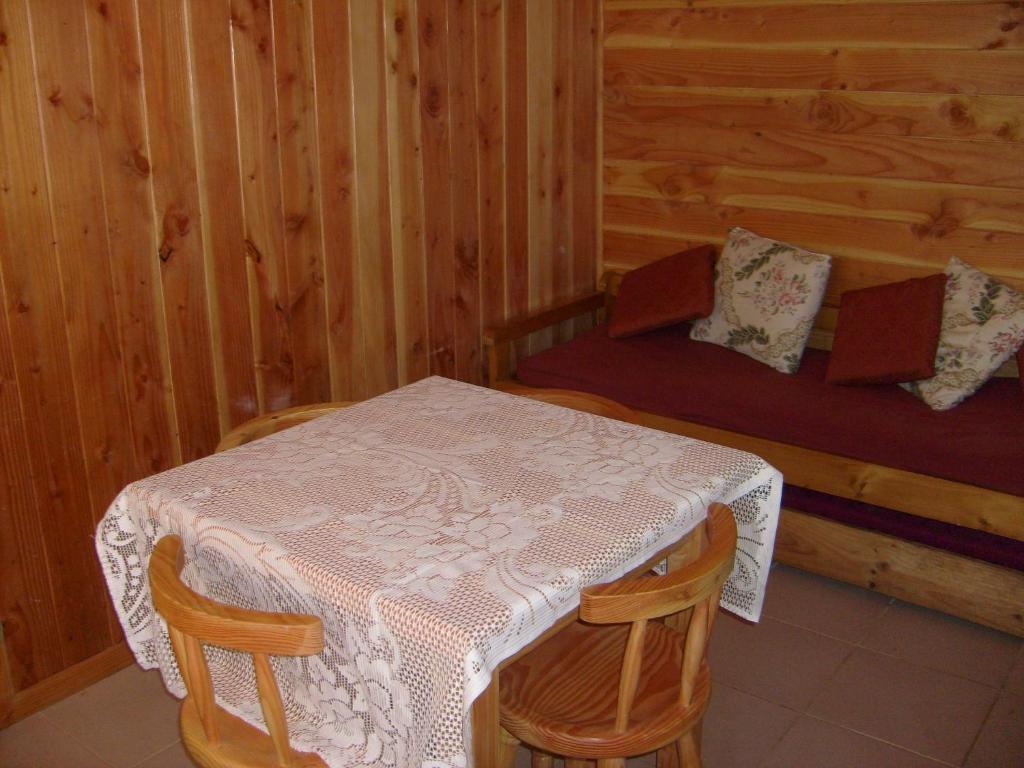 Cabanas Los Castanos photo