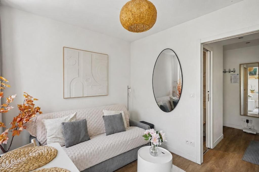 Elegant studio between Montmartre and Les Batignolles - 3