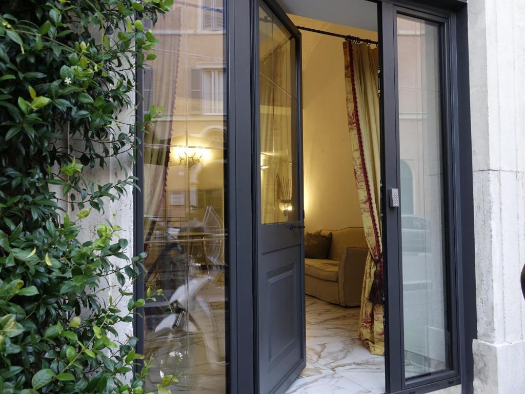 Helmirage Luxury Fori Imperiali - 4
