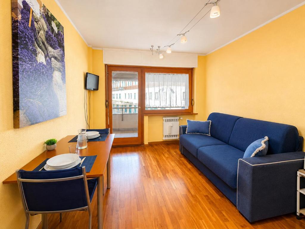 Hostdomus - City Center Apartment - 1