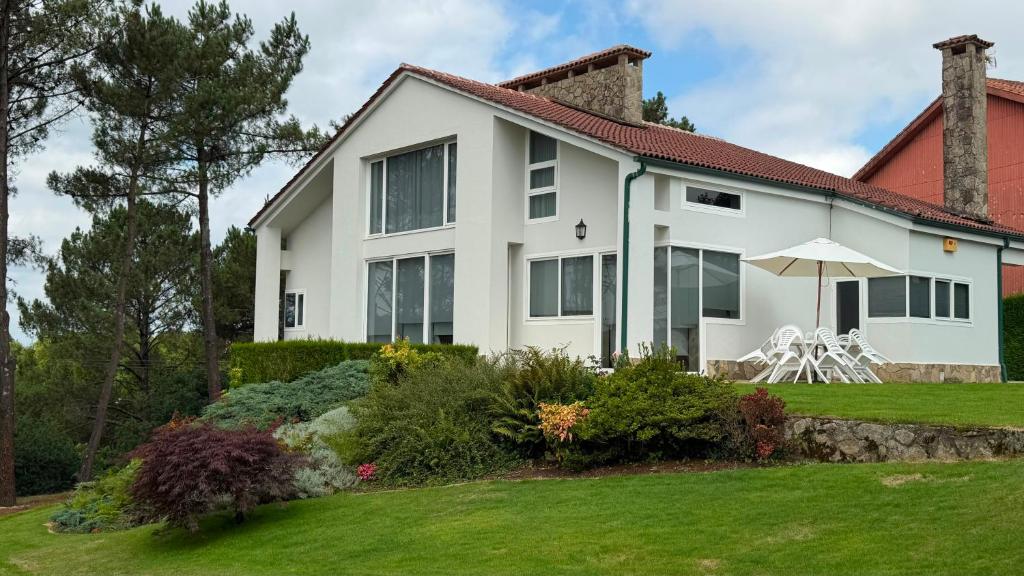 Villa Mouronzon con Finca 2500 m2 a 5 min centro - 2