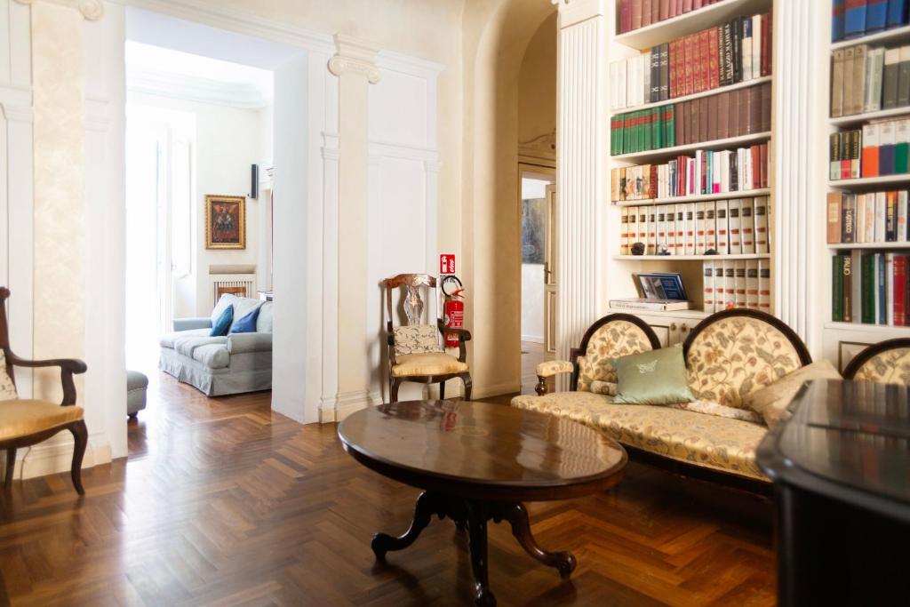 Casa Maria a Via Silla 91 - 2