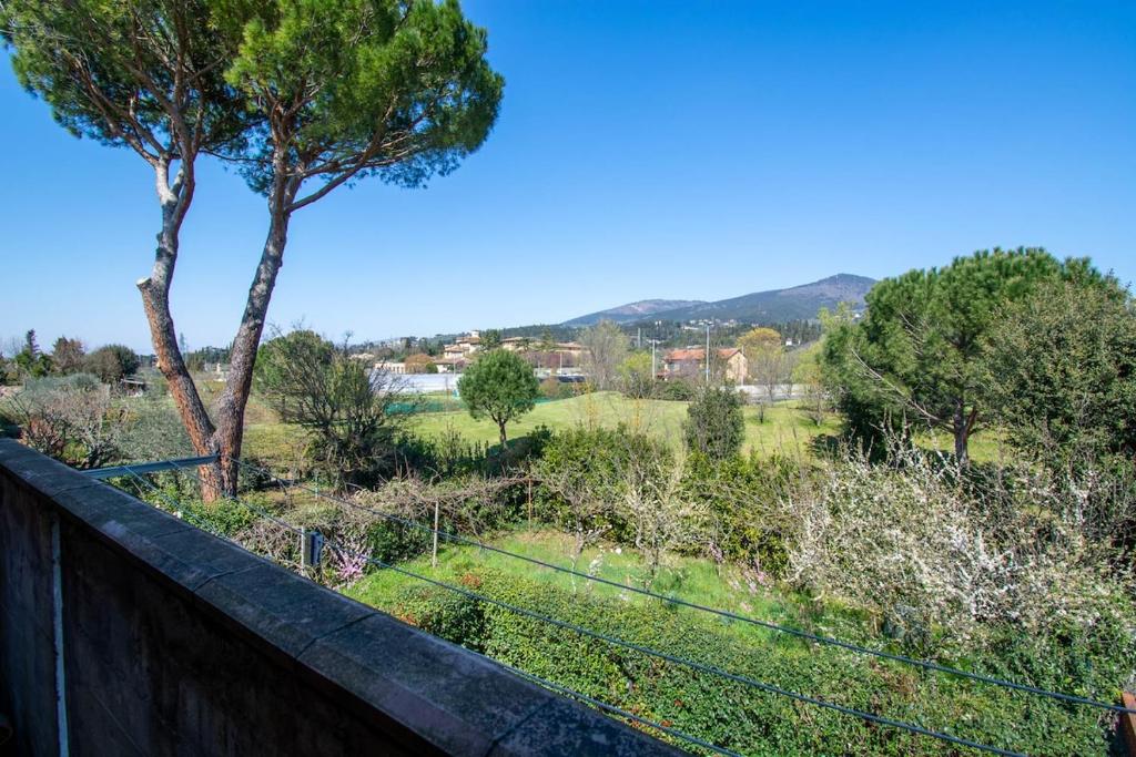 Terraced House - Quiet neighborhood - Free Parking - 4