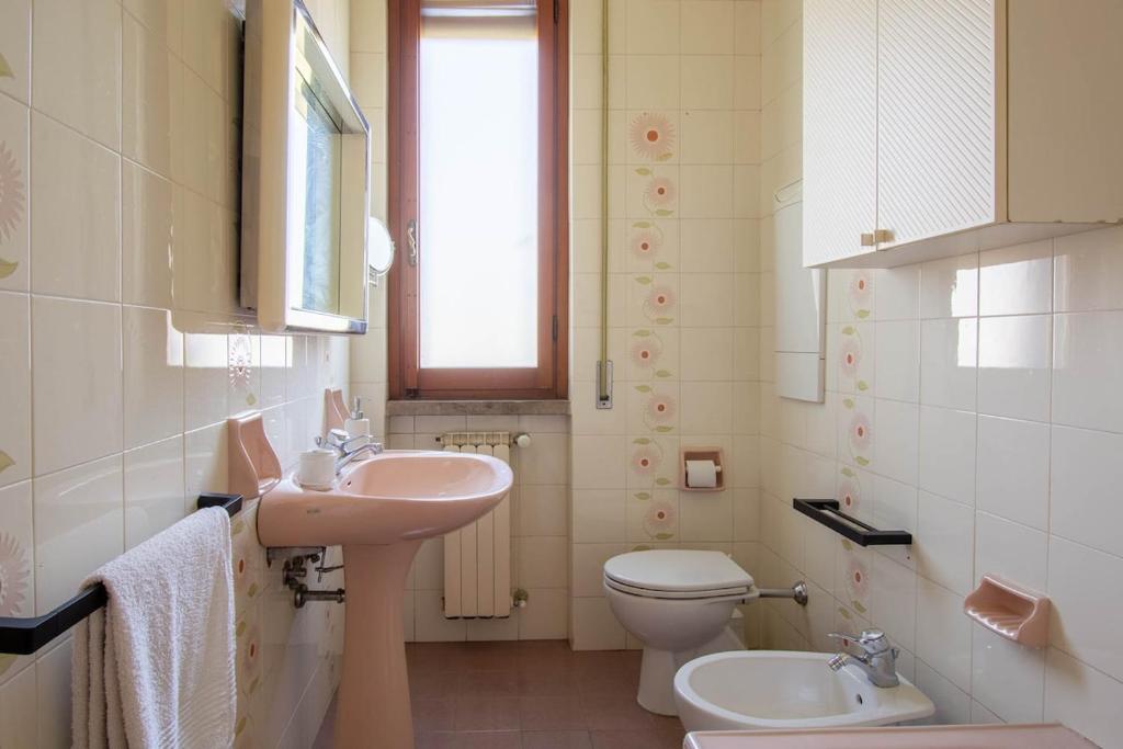 Terraced House - Quiet neighborhood - Free Parking - 5