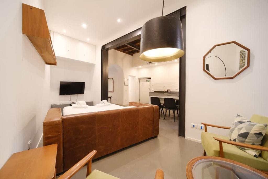 Golden House BuddyRent - 3