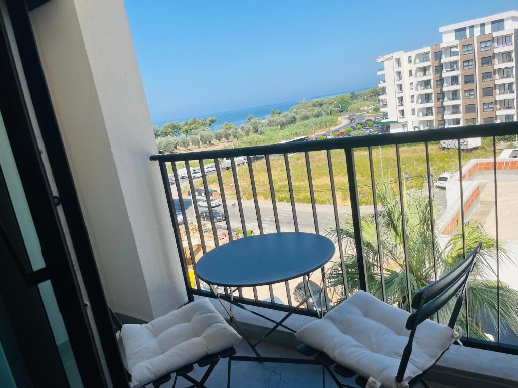 Emerald Horizont Luxury Apartment - 1