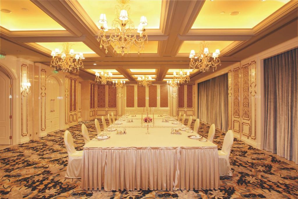 Shanghai Grand Central Hotel Shanghai Additional