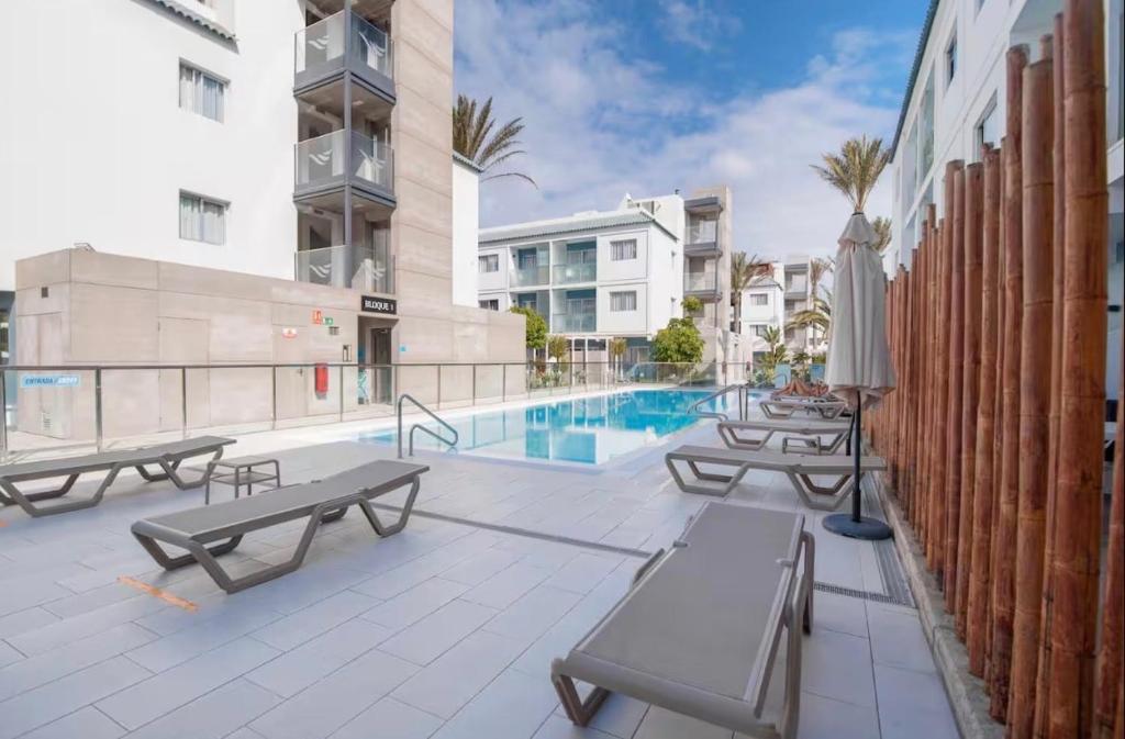 Charming apartment in a building with a pool and terrace - 1
