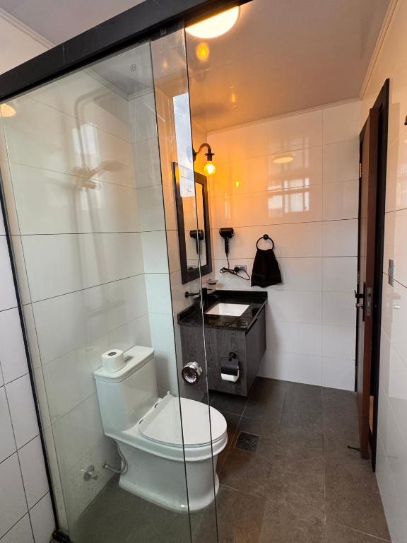 Two Bedroom Apartment with Pool, Gym & Sauna - 2