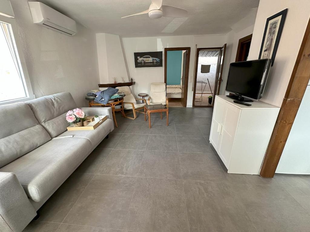 Beautiful bungalow for 6 to 8 pers - 1