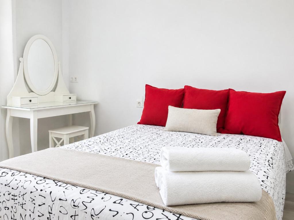 Smart-Tech Plaza Apartment - 4