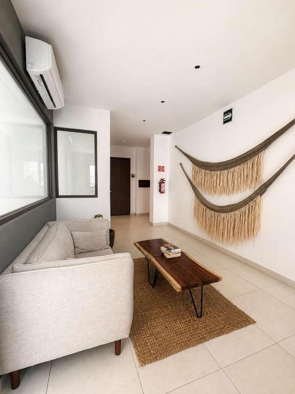 Boho Studio w Rooftop Jacuzzi near 5th Ave - 2