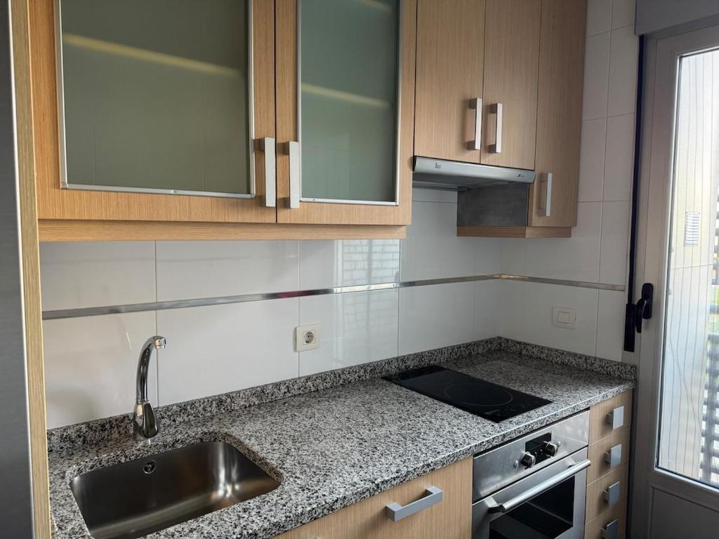 GijOn & On Apartamento Premium con Garaje cerca Hospital, Universidad - 5