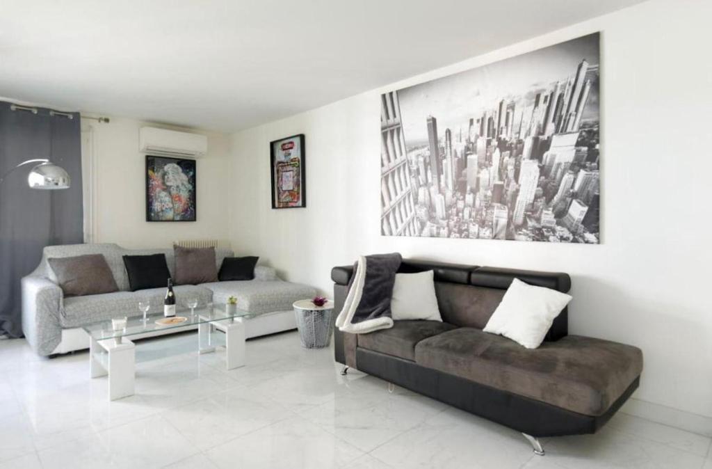 Cosy Home - 1