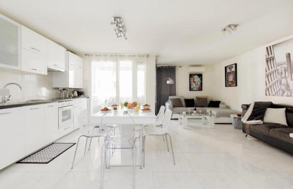 Cosy Home - 3