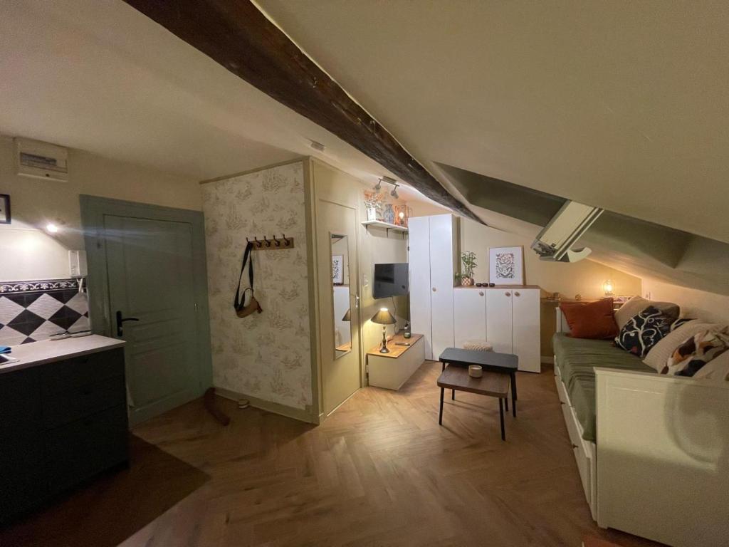 Charmant studio en plein coeur d'Angers - 2