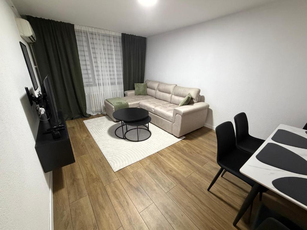 DINE Apartments - 1