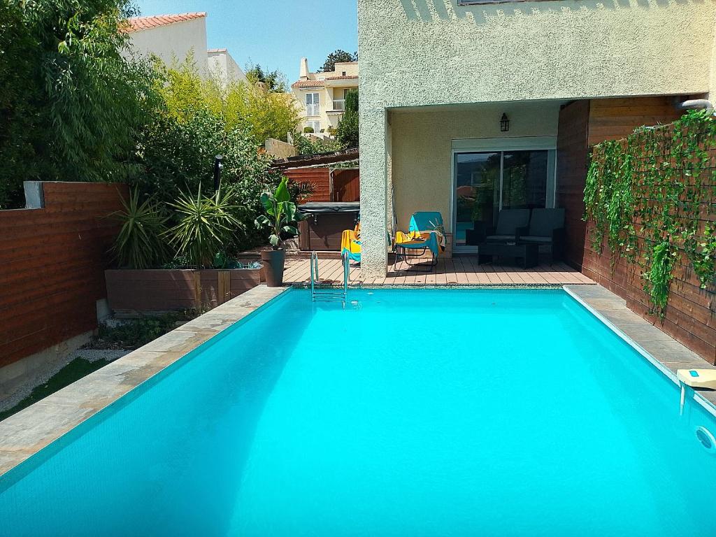 Suite vue mer, grande piscine et spa extérieur privatifs,climatisation et parking - 4