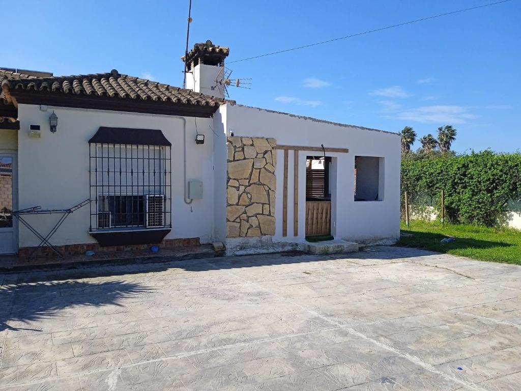 Spectacular villa with jacuzzi area and swimming pool - 5