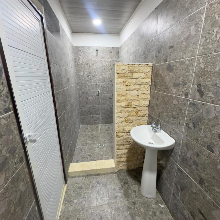 Hotel Habitaciones D y Mar - 3