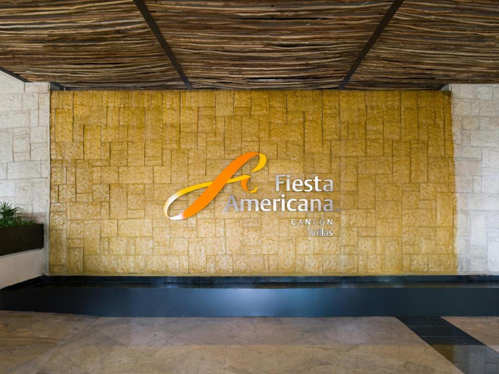 Front desk [24-hour]