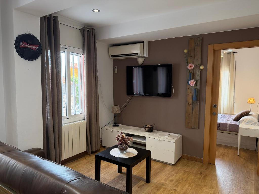 Amplio apartamento al lado del Camp Nou - 3