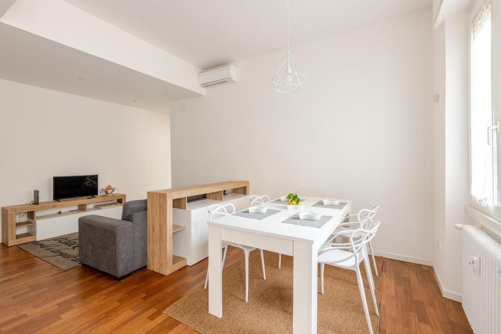 Zero Stress - Park & Ride - Private Parking Included, close to Metro to Duomo, Stadio San Siro - 1