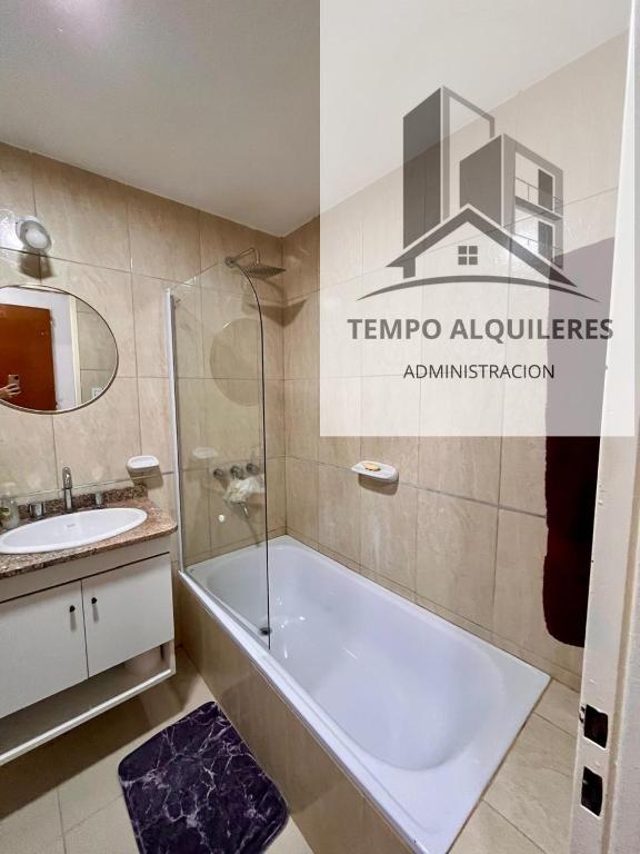 Modern studio apartment with a balcony in the heart of downtown Neuquén - 4