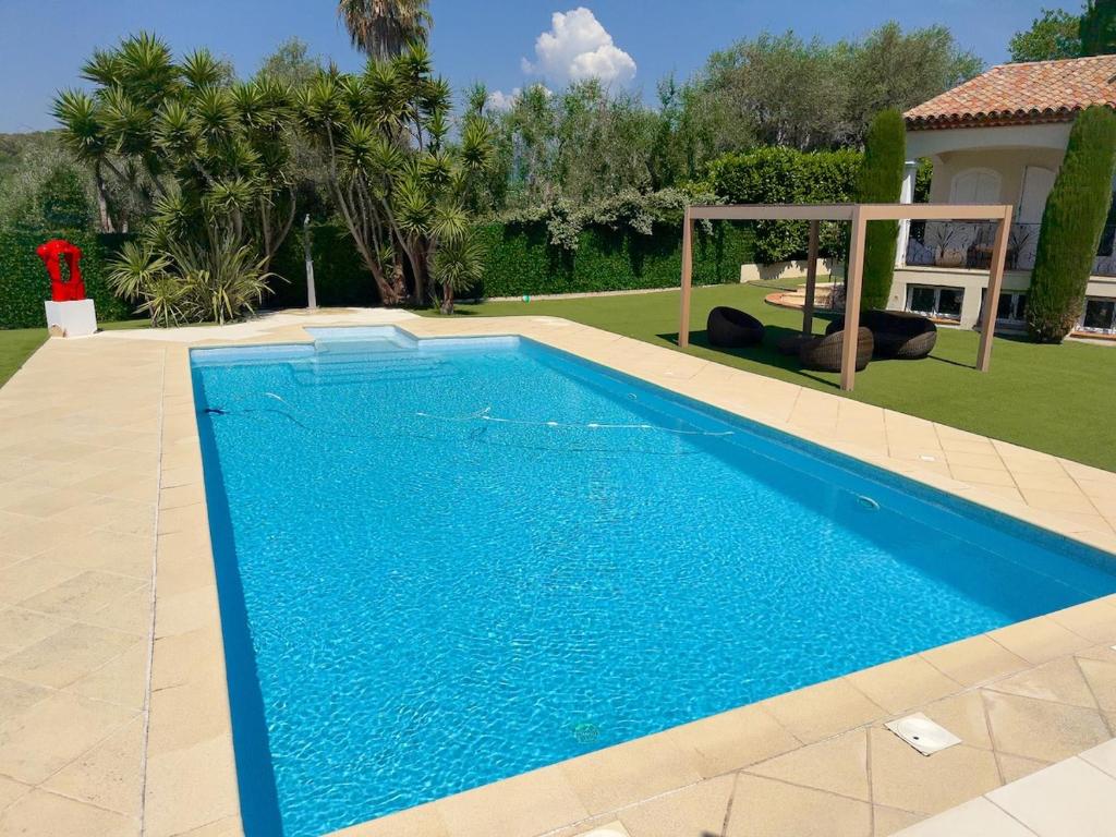 Eden Villa Max Fully Equipped Quiet Area Total Privacy 360 Nature Views Near Cannes Antibes Nice Valbonne Mougins - 2